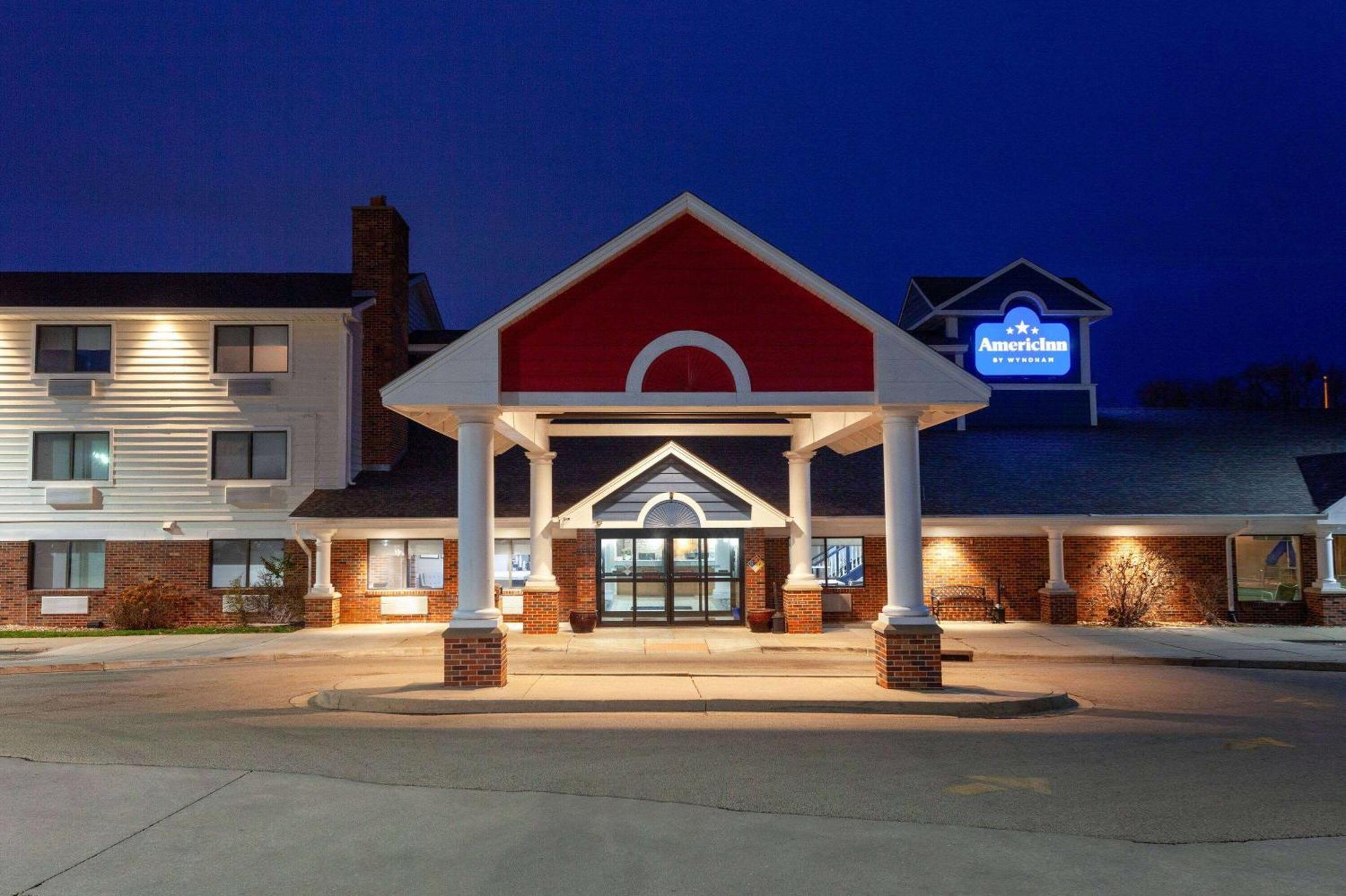 Americinn By Wyndham Peoria Buitenkant foto